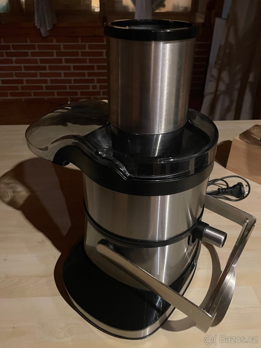 Digitální odšťavňovač Concept LO 7070 - 10