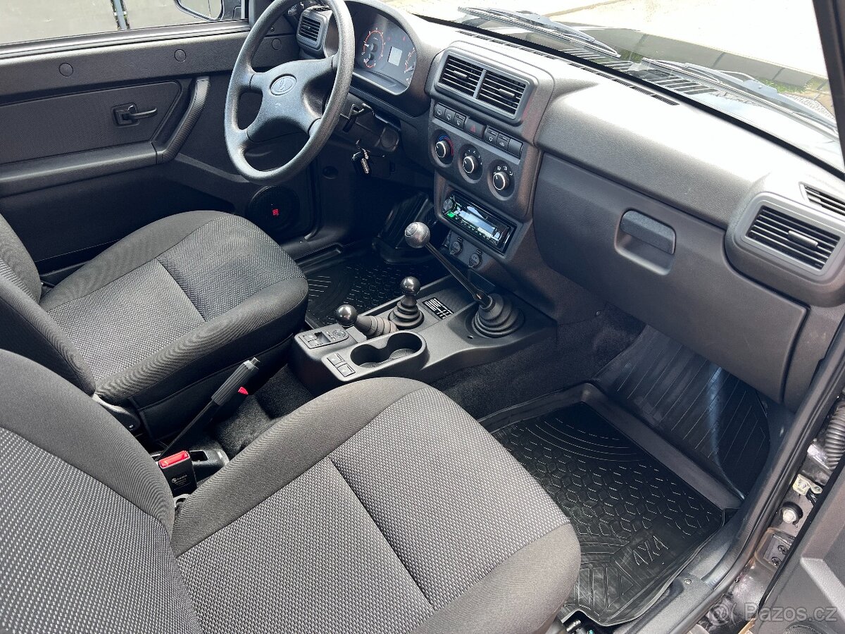 Lada Niva, 4x4 Luxe Klimatizace 2025 r.v. - 10