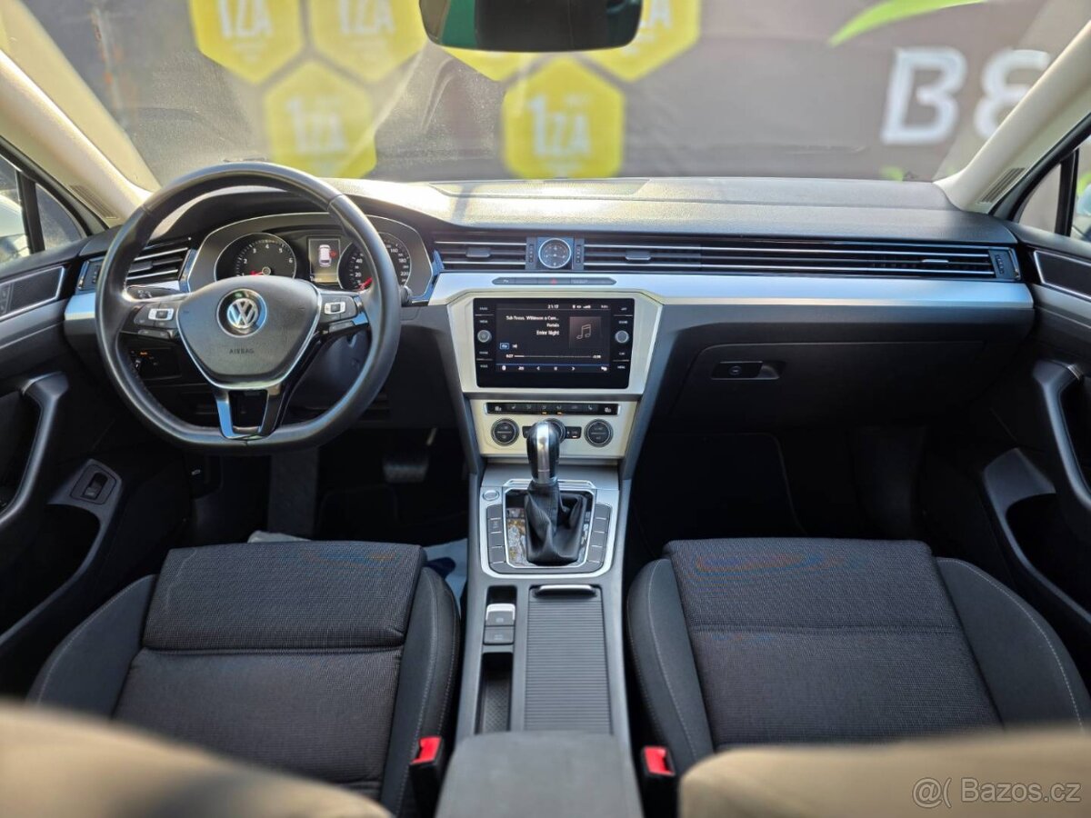 Volkswagen Passat Variant 1.5 TSI Comfortline DSG - 10