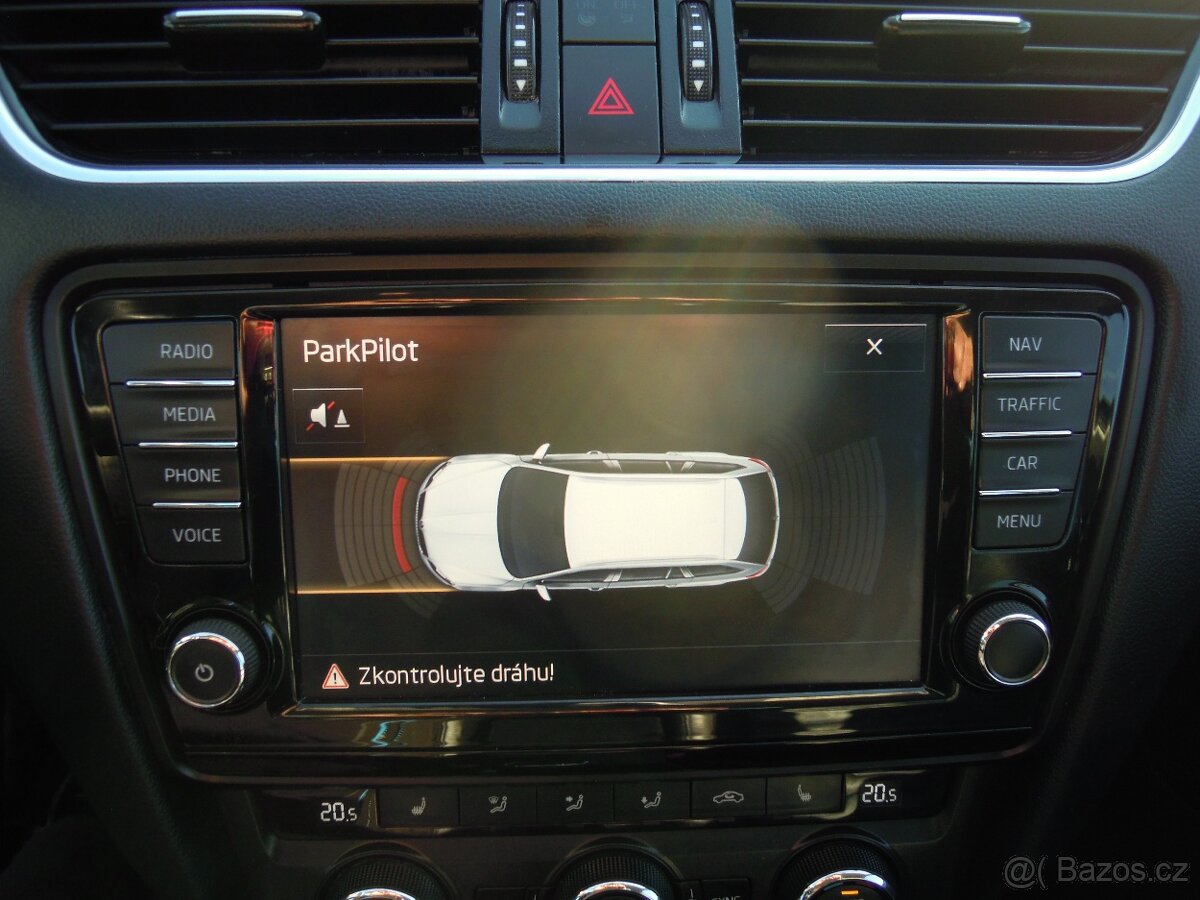 Škoda Octavia, 1.6TDi STYLE-ROZVODY-SERVIS - 10