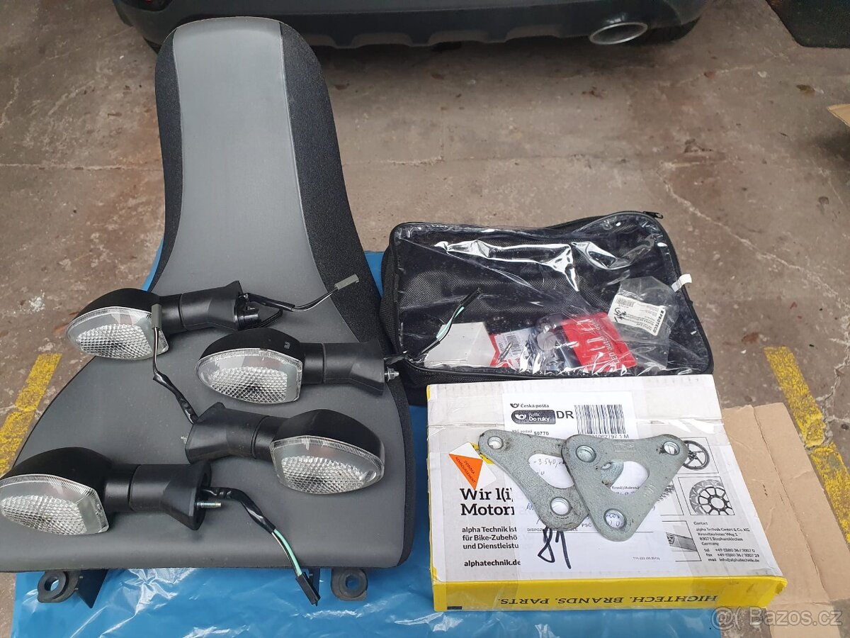 Suzuki DL 1050 V-Strom - 10