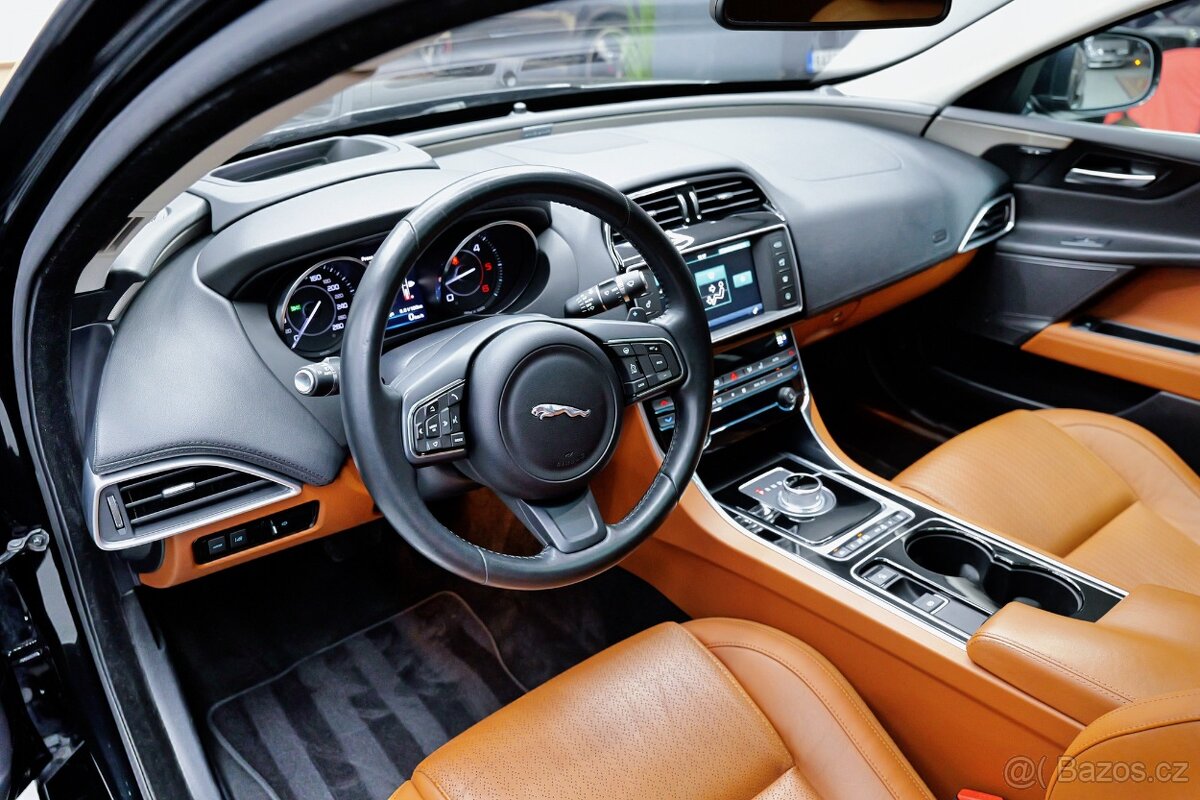Jaguar XE | 2016 | 2.0D | 132 kw - 10