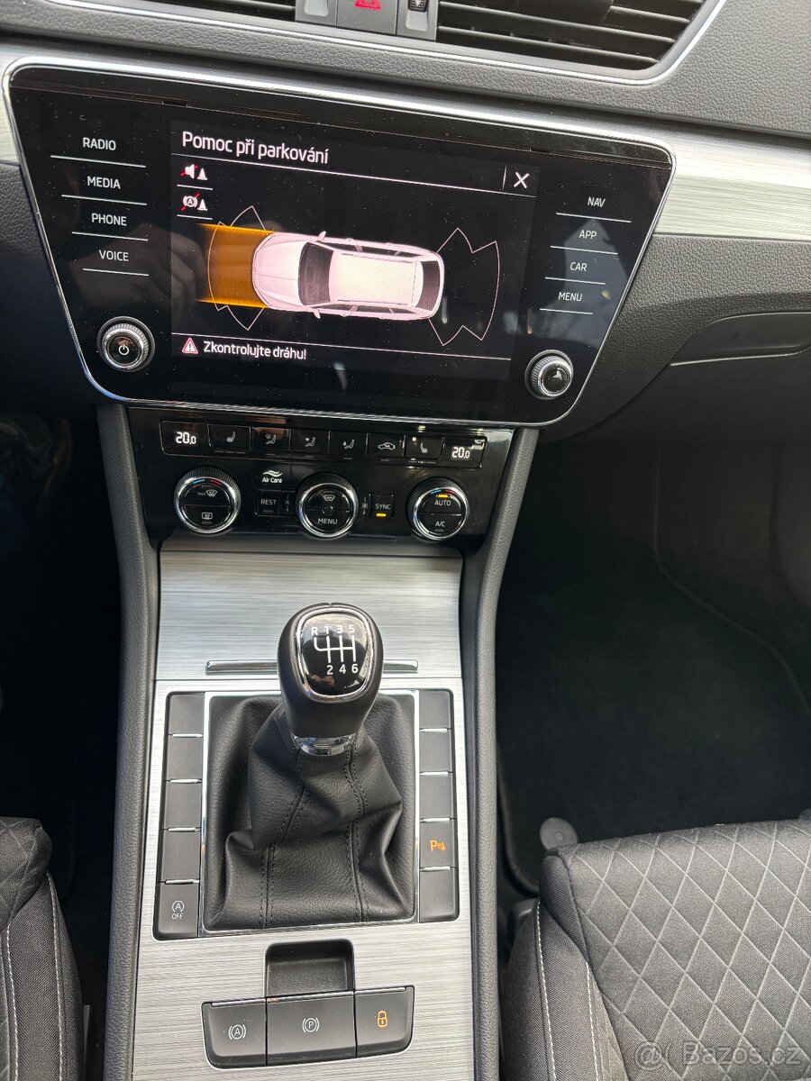 Škoda Superb 3 2.0 tdi manuál - 10