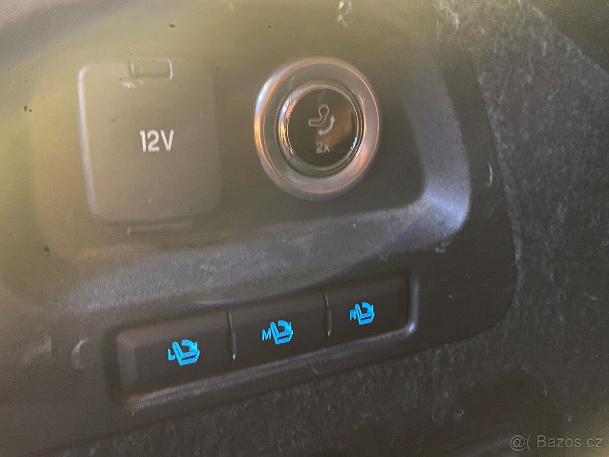 Ford Galaxy 2015, 2,0 TDCi 110kW, 7 míst, tažné - 10