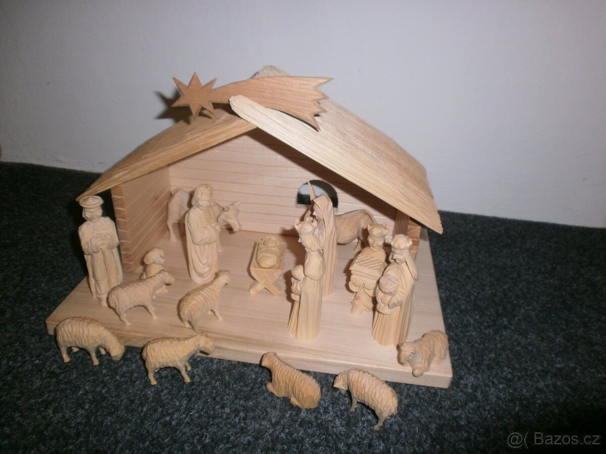 Ručně vyřezávaný český betlém 14a3 - 10