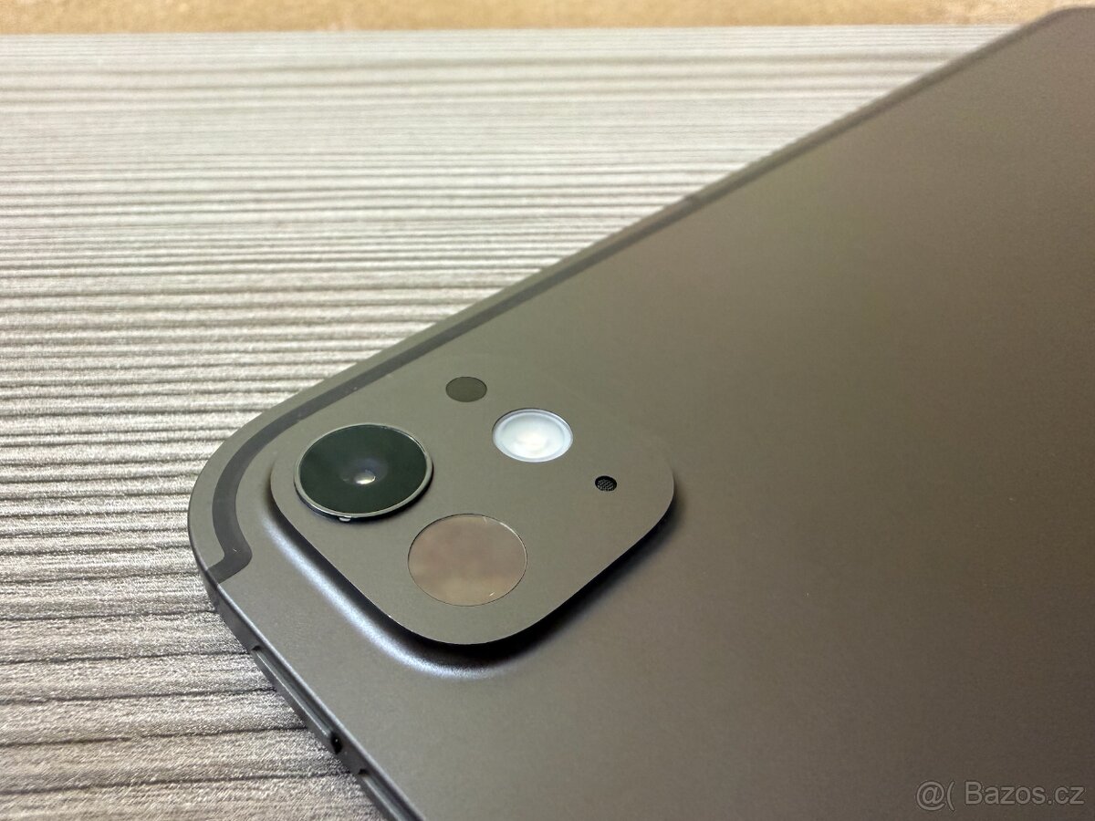 Apple iPad Pro 13" 2025 M5 256GB Cellular černý, záruka - 10