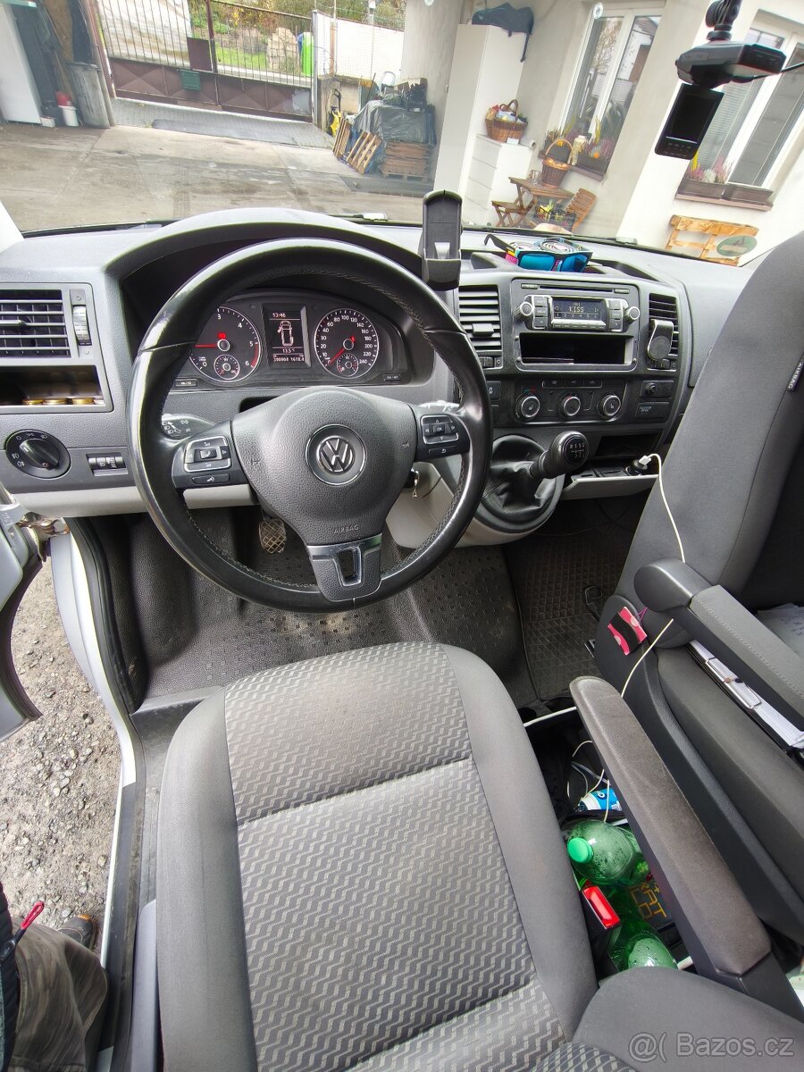 VW T5.1,Long,10/2015,2.0tdi,103kw,5mist (9mistné) - 10