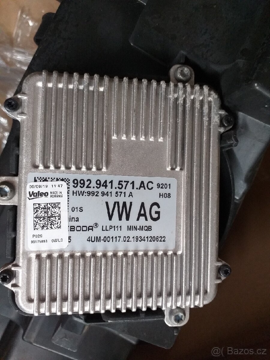 Škoda Scala pravé Full Led světlo + řj 992 941 571 AJ - 10