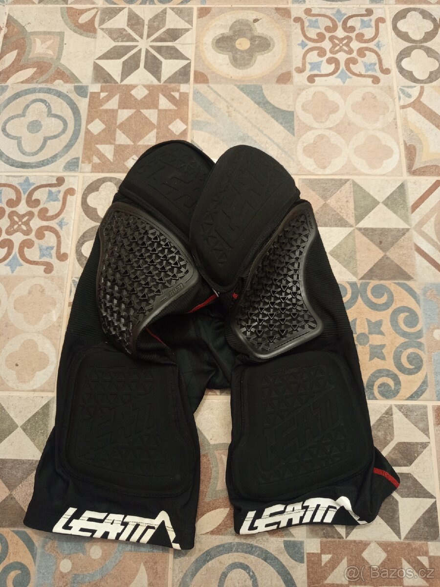 Motokrosové chrániče Leatt - 10