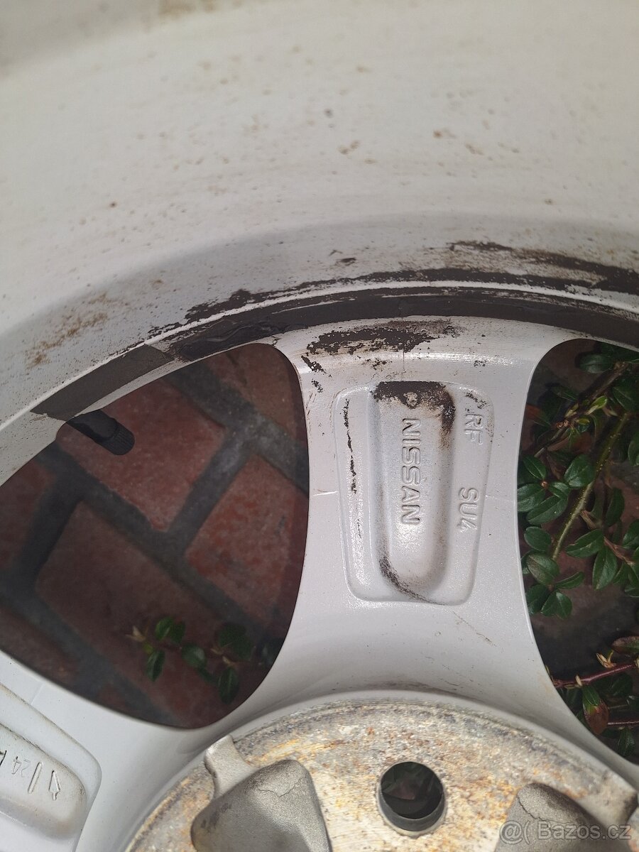Nissan orig.Alu kola s letními pneu 205/60R16 - 10