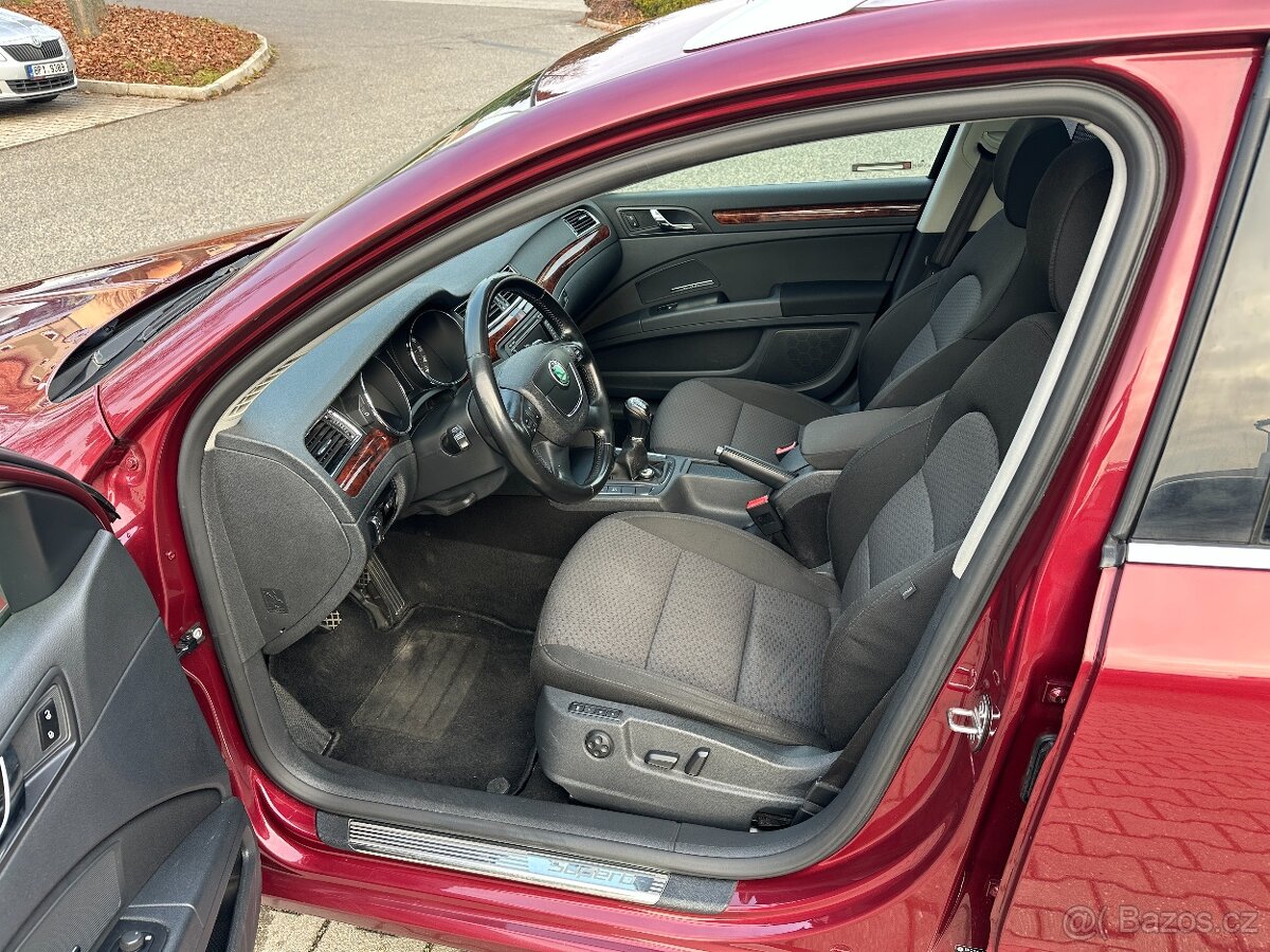 Škoda Superb Combi 2.0 TDI 2012 4x4 125 kw ČR - 10