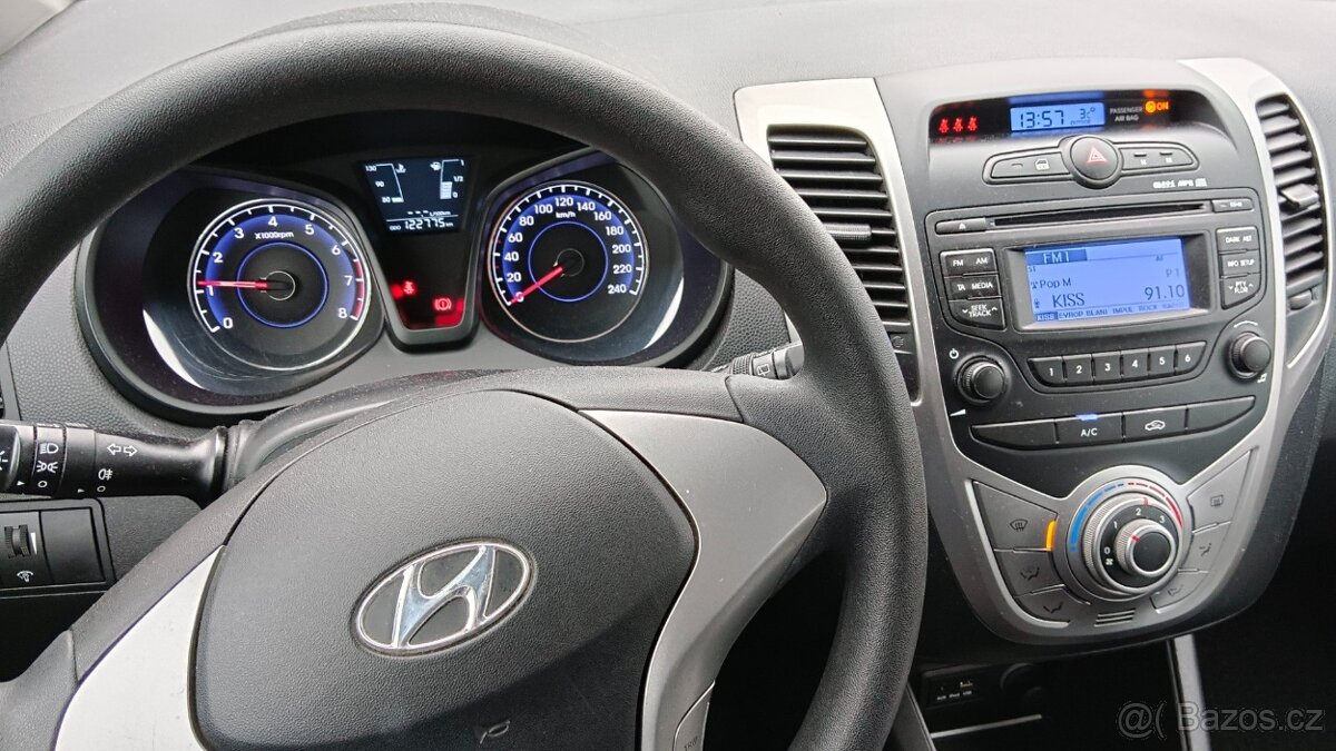 Hyundai ix20 1.4I - 10