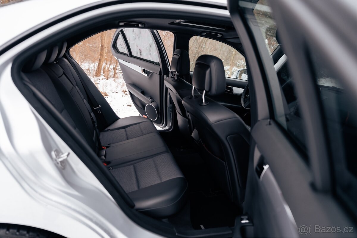 Mercedes C280 W204 V6 AMG (benzín) - 10