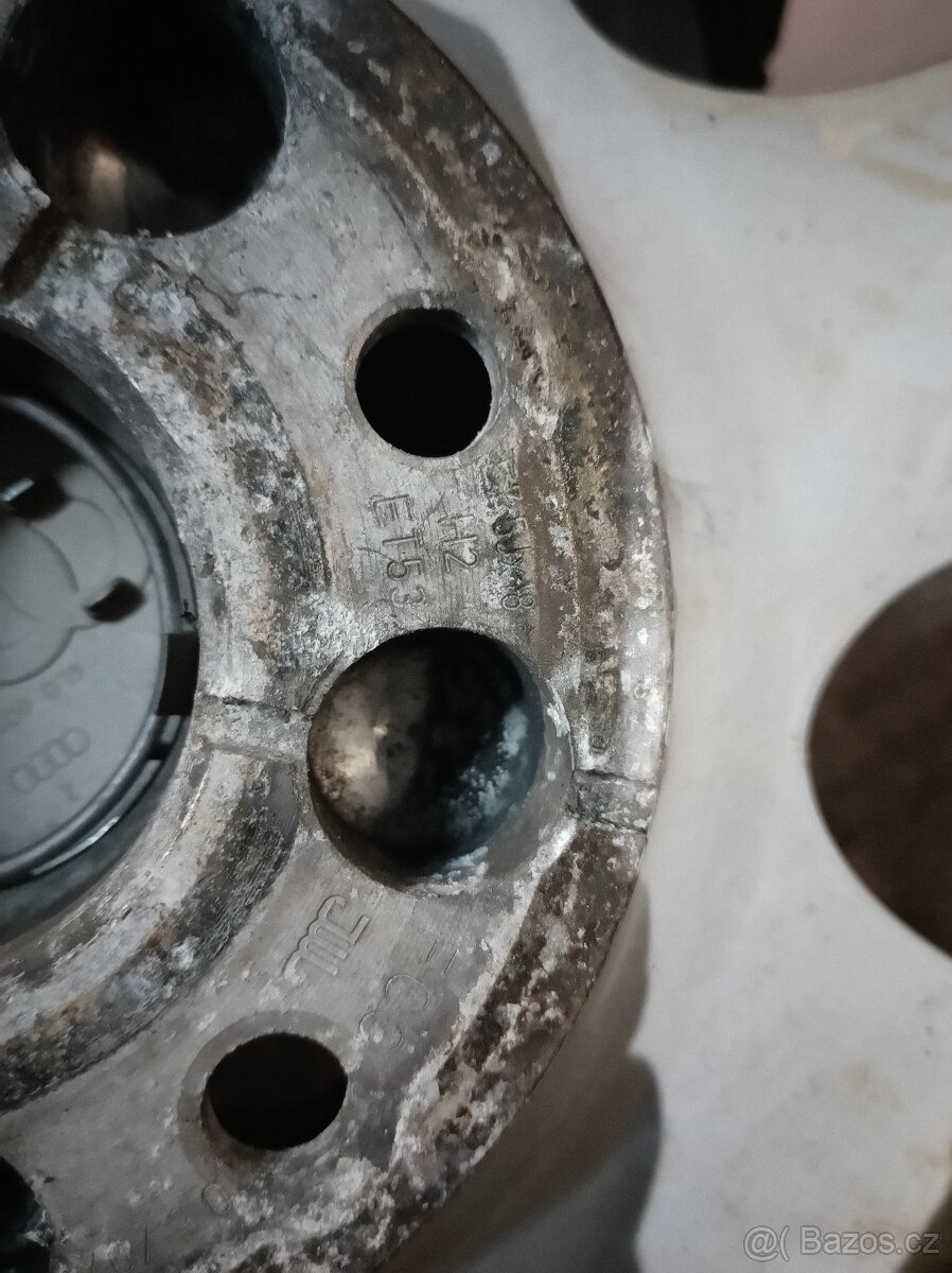 Audi Q7 18" 5x130 pneu 235/60 na výměnu - 10