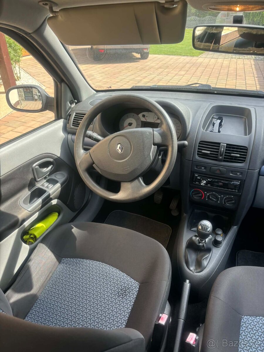 Renault Thalia - 10