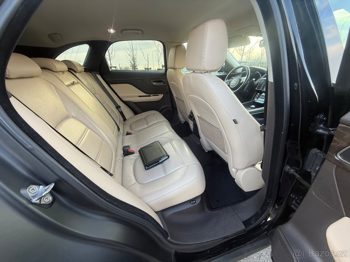 Jaguar F-Pace 2,0D 132 kW AWD/AUTOMAT/ČR/ servis Jaguar - 10