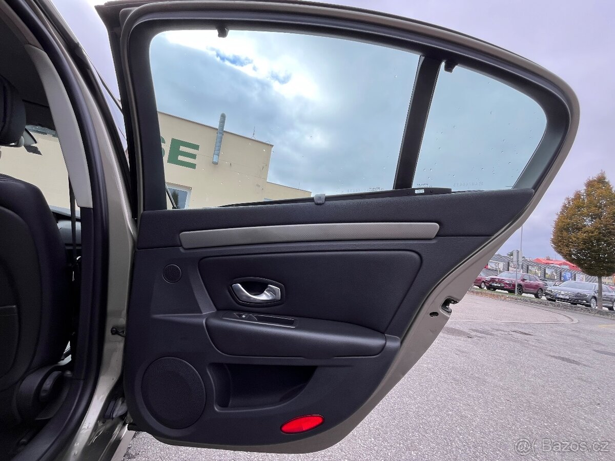 Renault Laguna 3 - 10