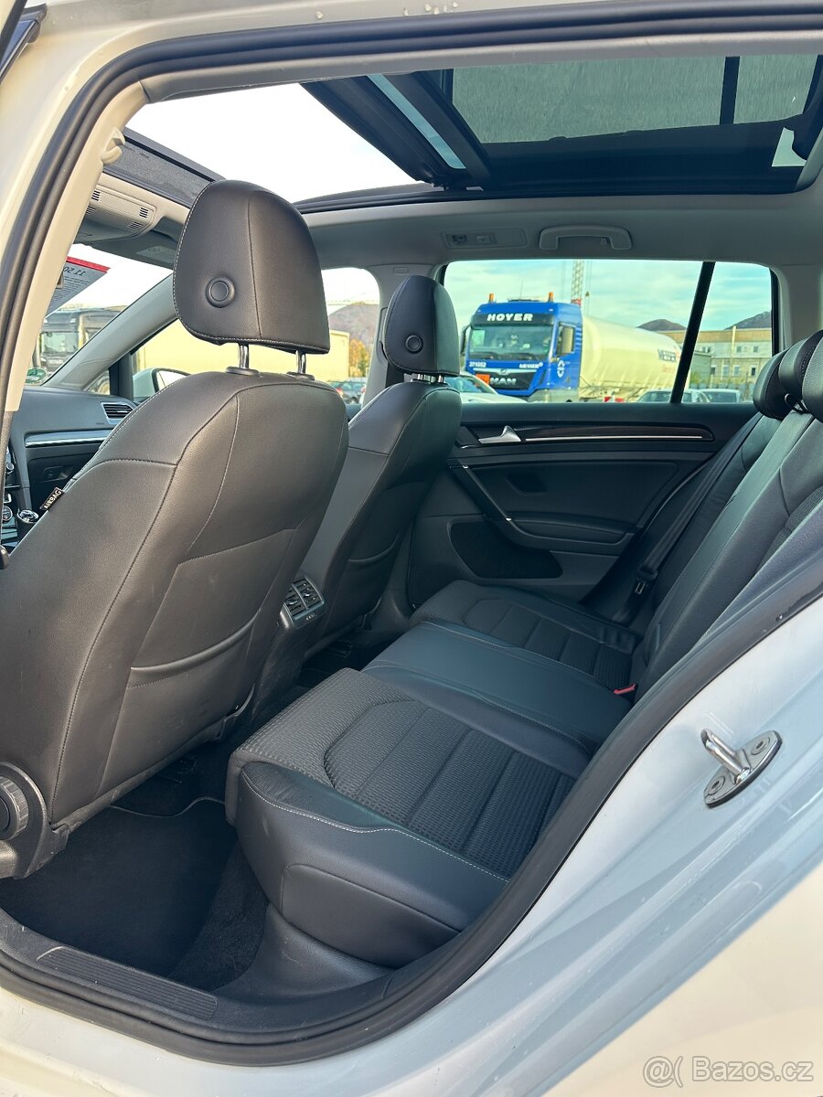 VW Golf -4Motion ,2.0 TDi Acc pano octavia scout Passat - 10