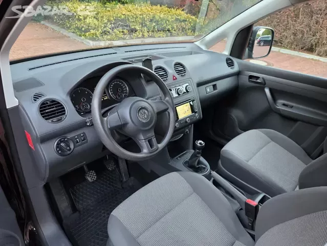 VW Caddy Maxi 2.0TDI 103kW, 2012, tažné, navi - 10