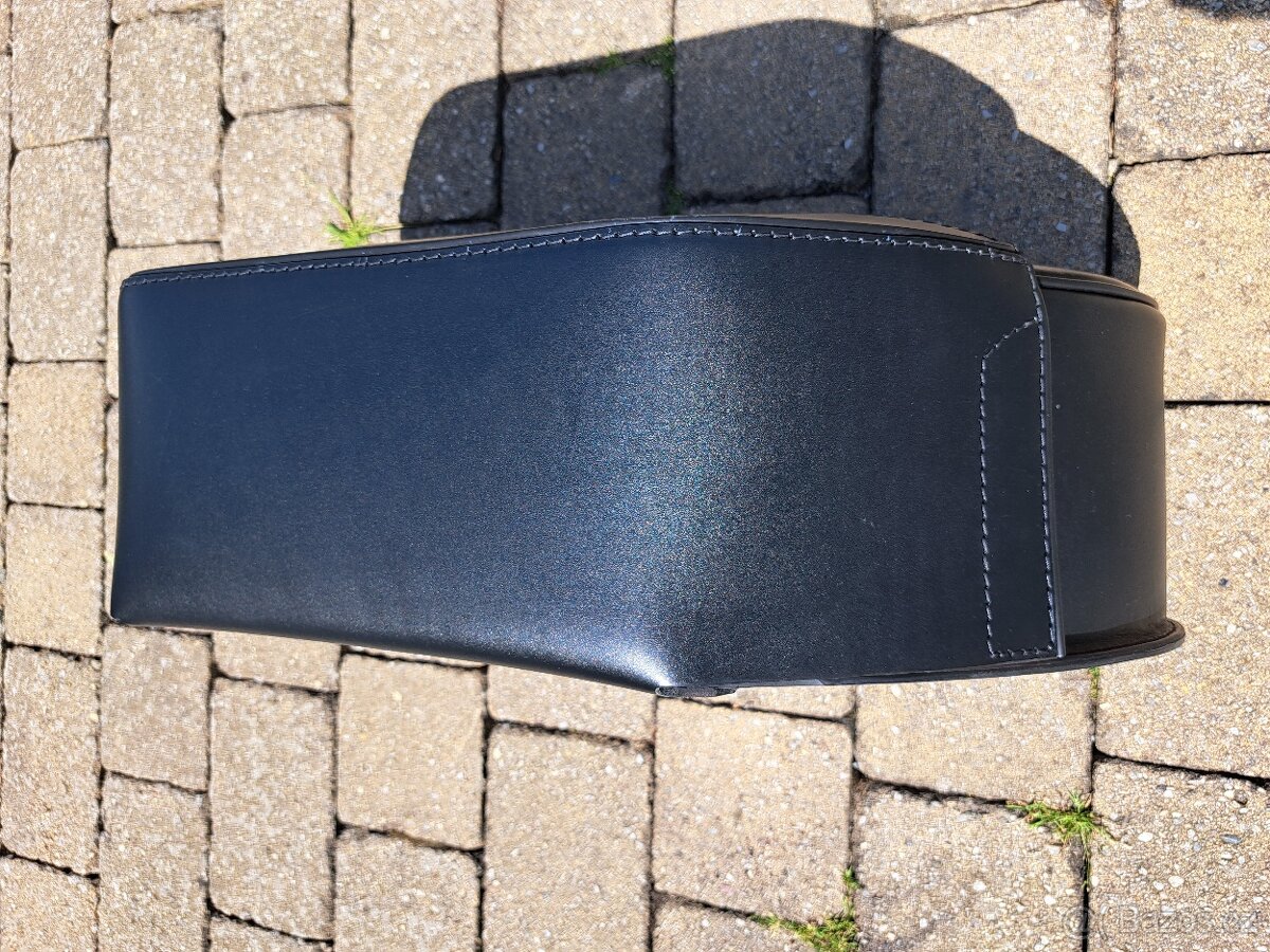 Kožené uzamykatelné brašny - 10