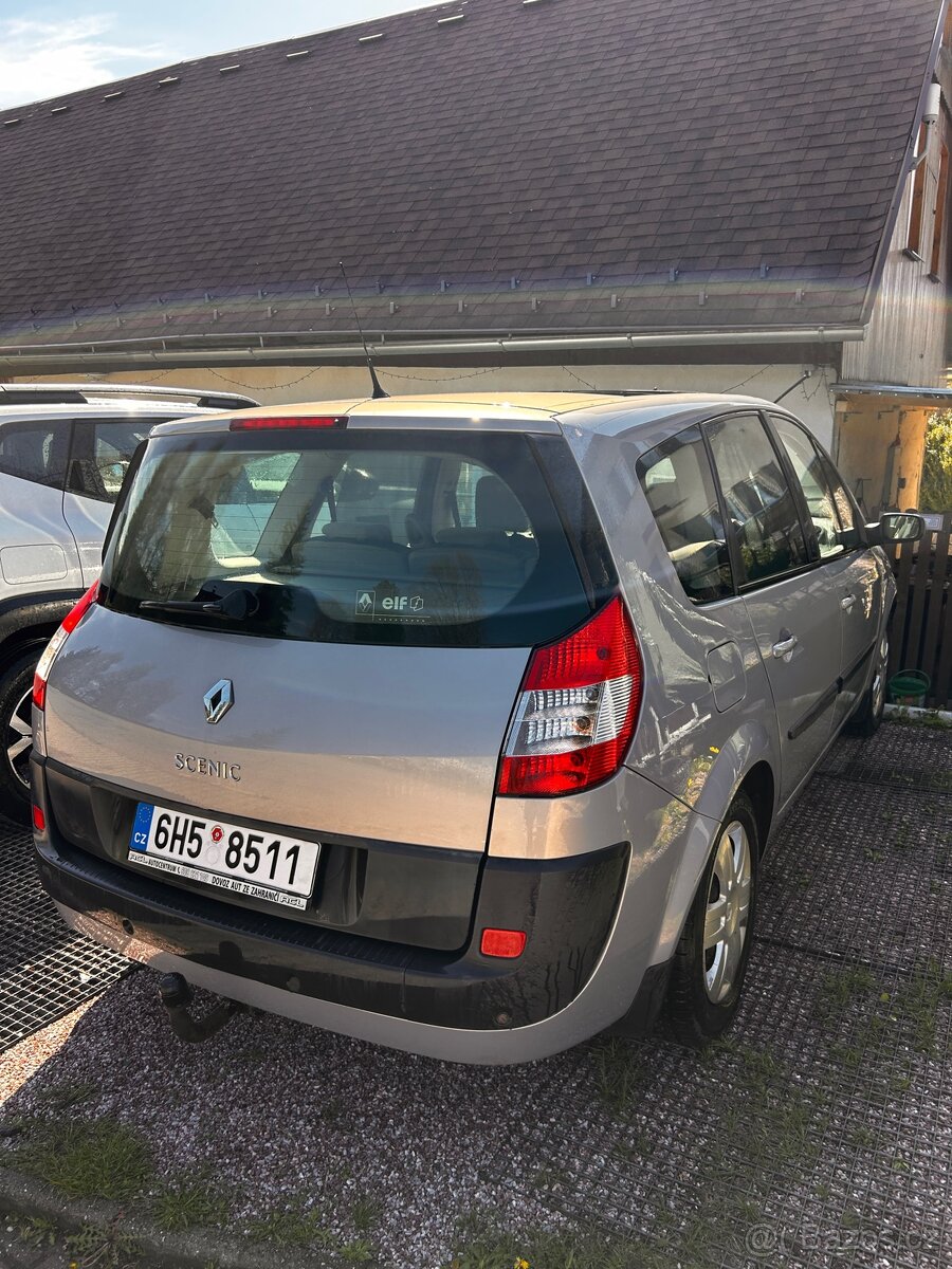 Renault Scenic 1.9 dci - 10