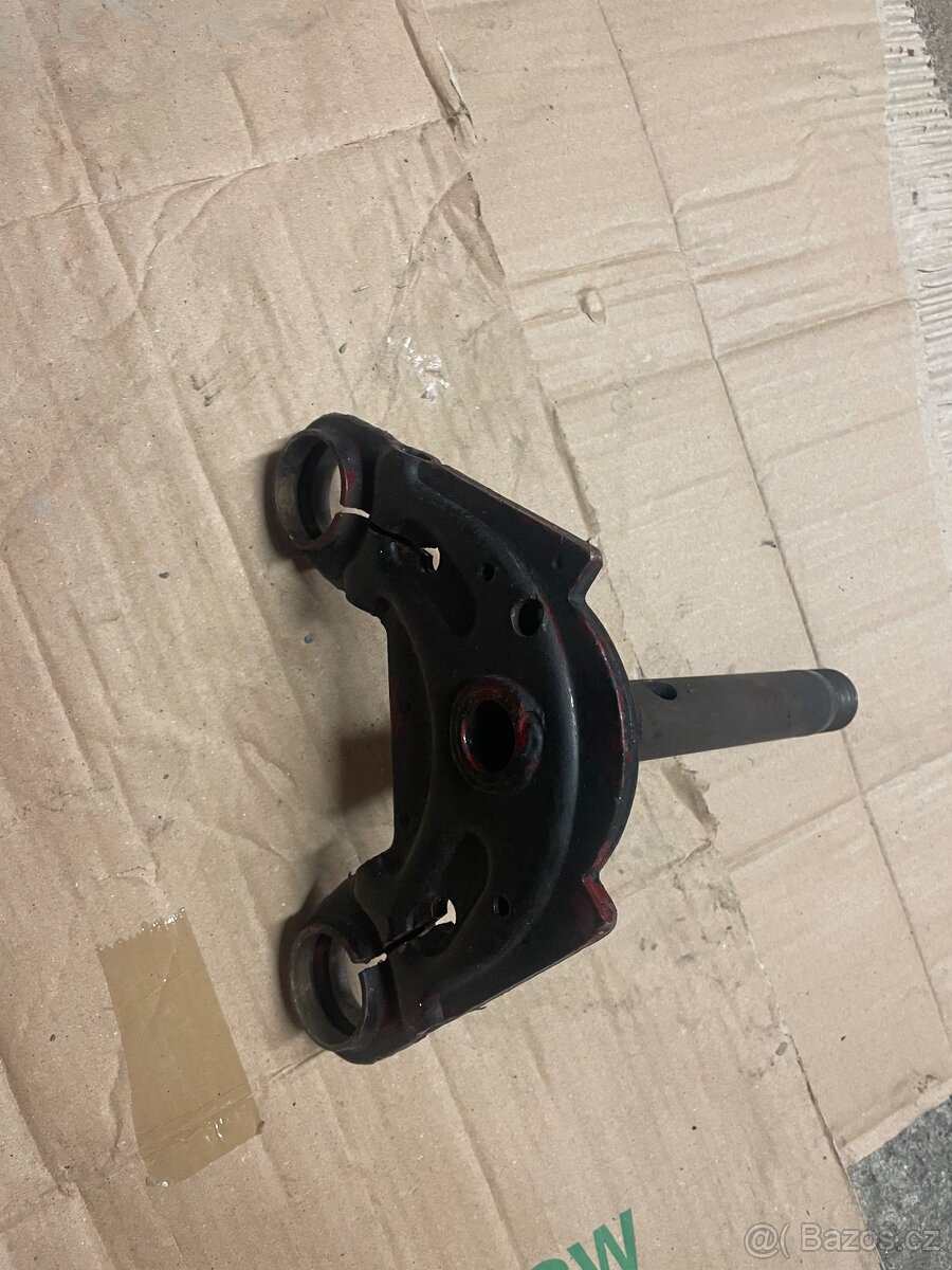 Díly na jawa panelka,skútr “prase” a péráka - 10