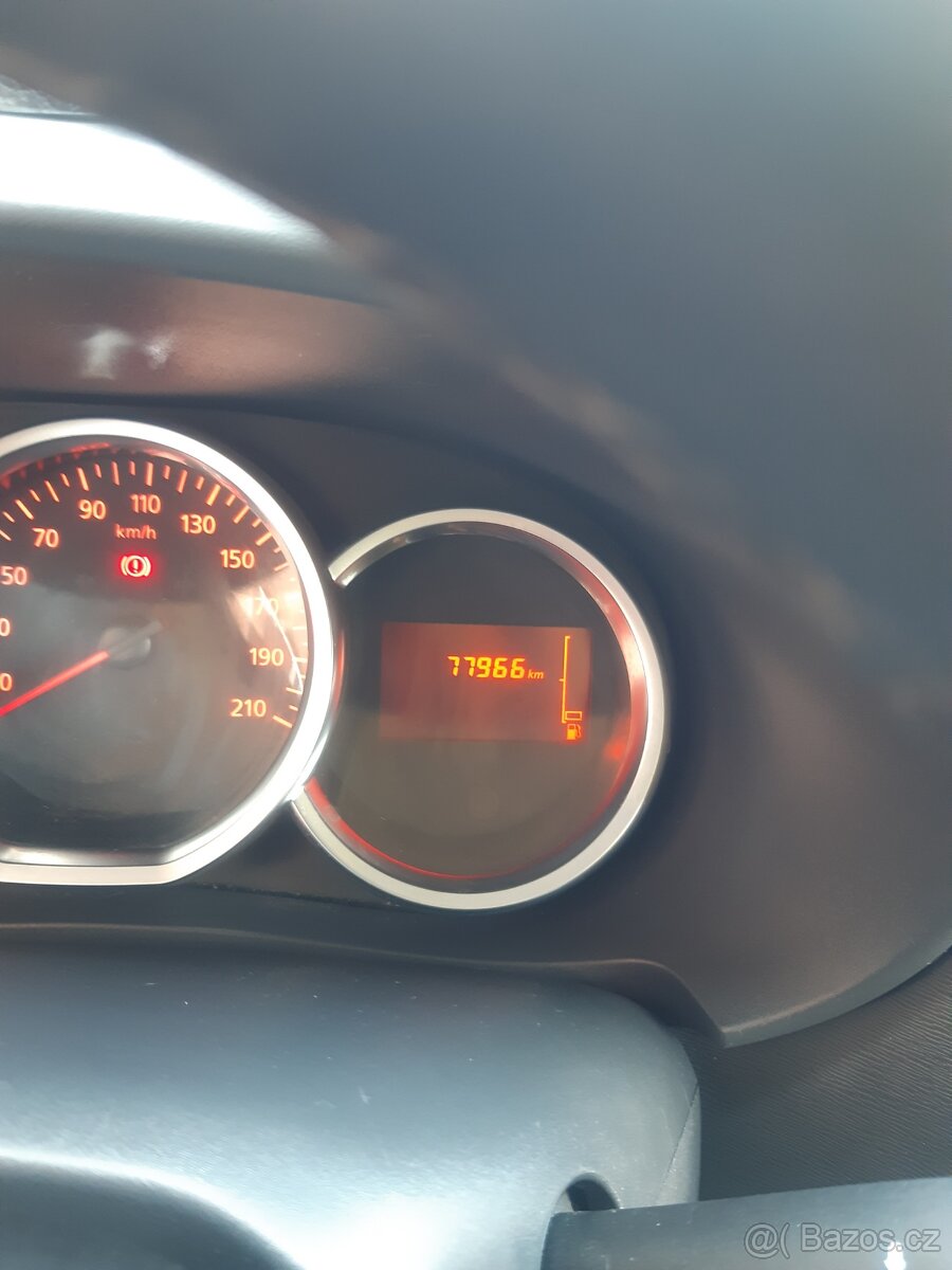 Dacia Lodgy Stepway 7míst - 10