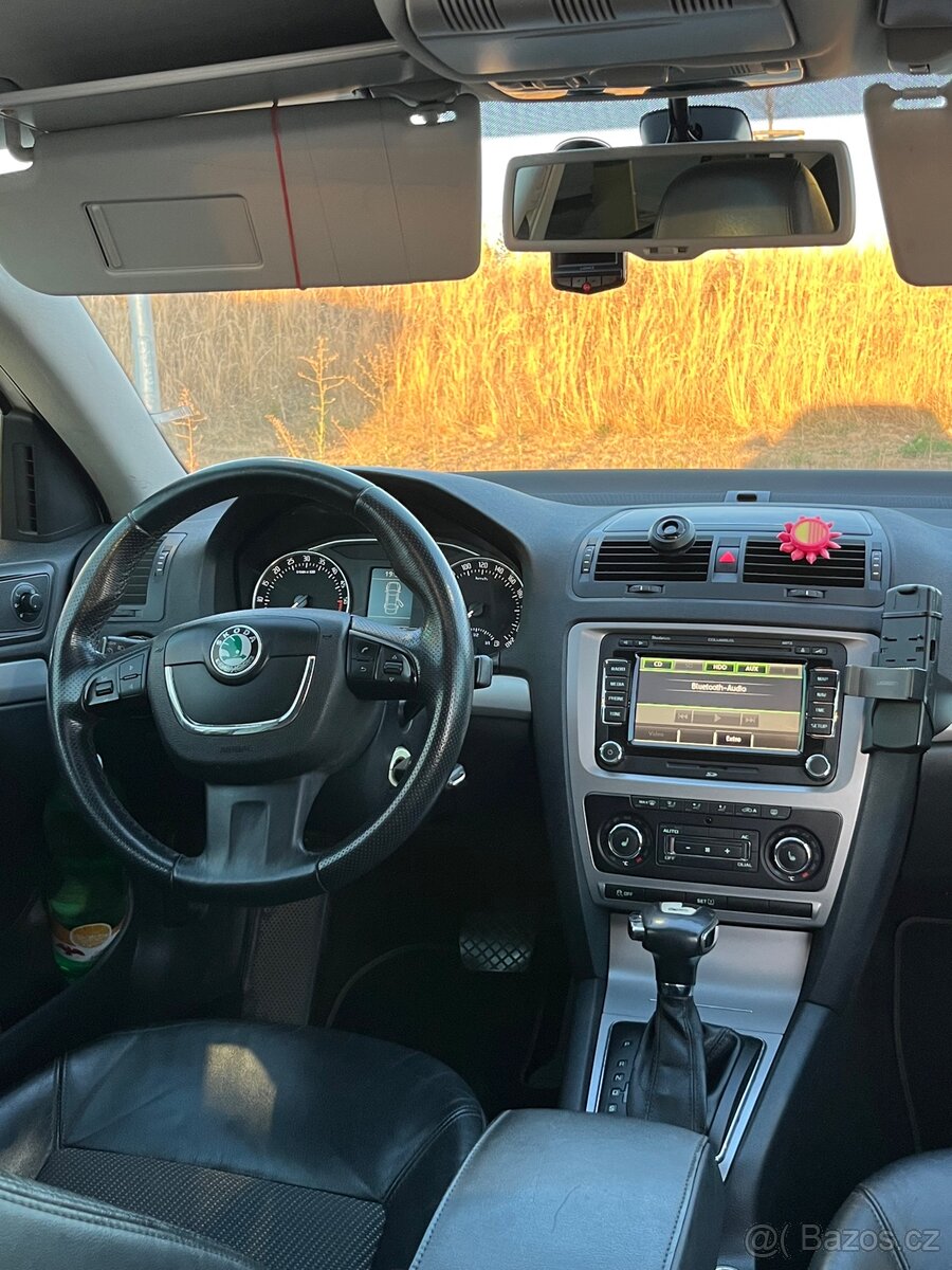 Škoda Octavia 2 FL DSG - 10