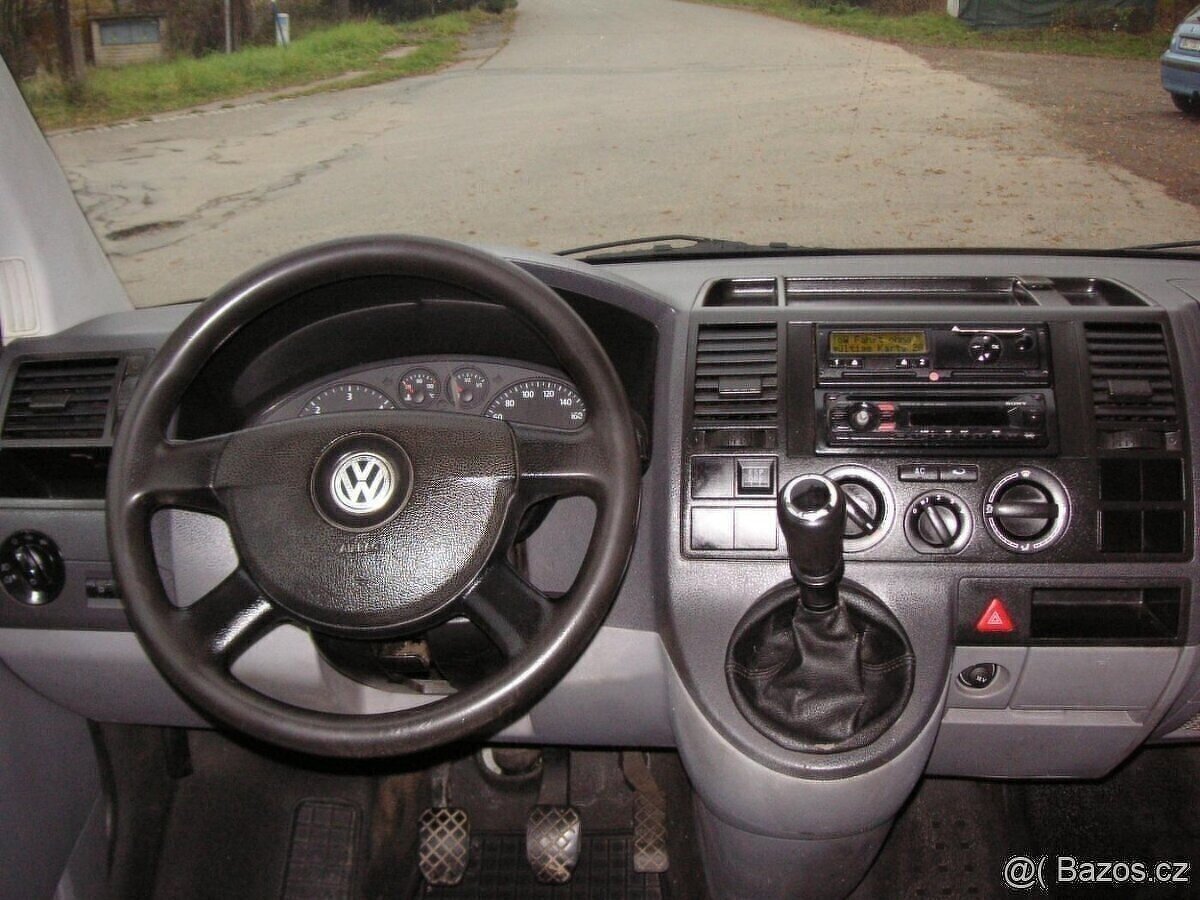 VW Transporter T5 2.5 TDi 4x4 - 10