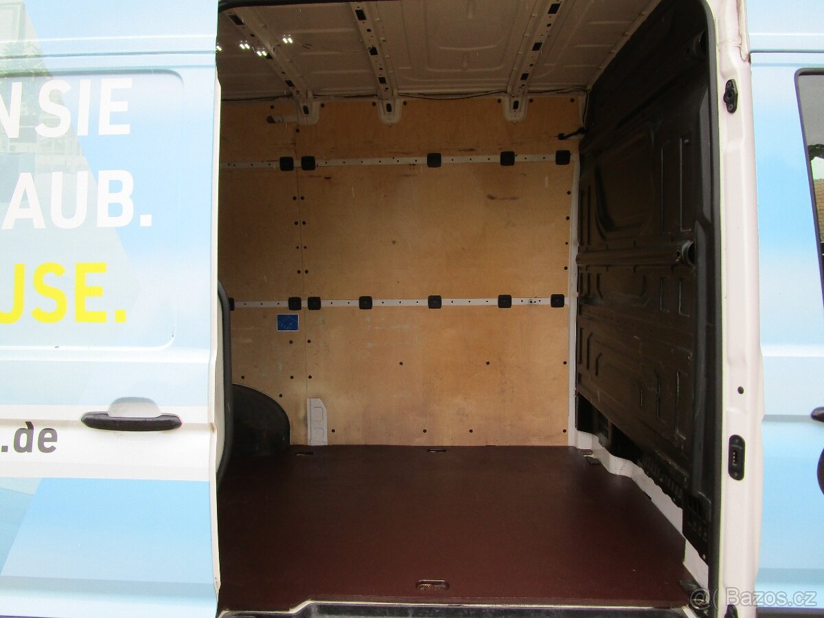 Crafter 2.0Tdi, 103kW, 11/2019, 216000km - 10