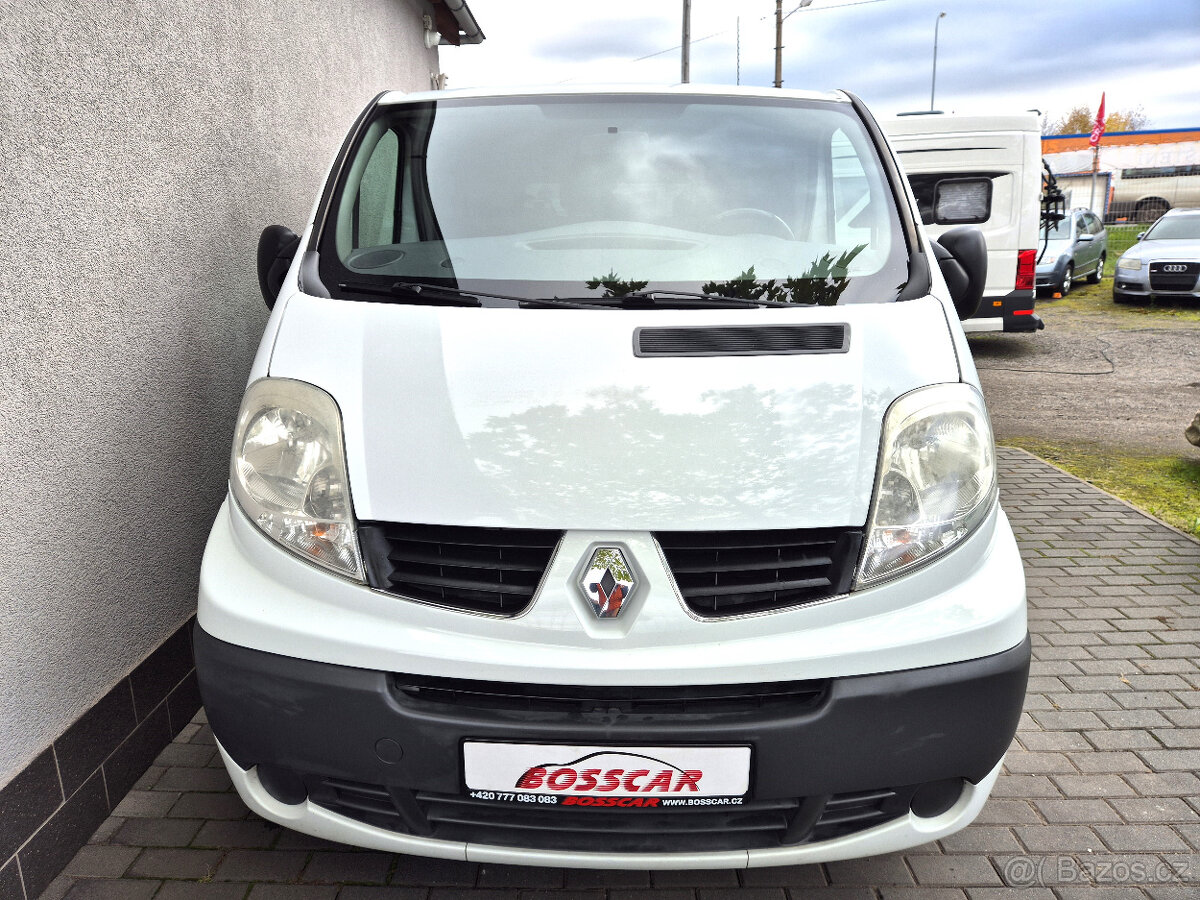 Renault Trafic 2,0 CDi 9 Míst Klima TZ 249.999Kč - 10
