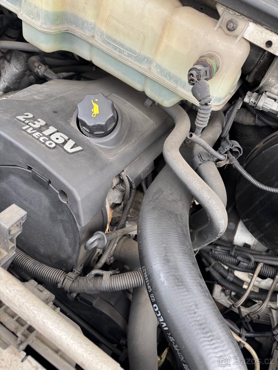 Iveco Daily čelo 35s13 2.3D 3.5t plošina - 10