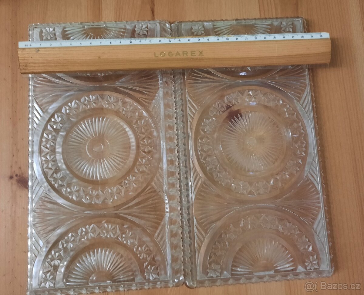 Tácy 2ks , napichovátka, obrázek , síto ..... - 10