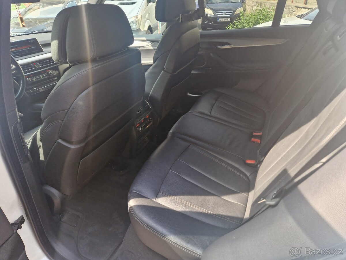 BMW X5 4.0d M-paket UVEDENÁ CENA BEZ DPH - 10