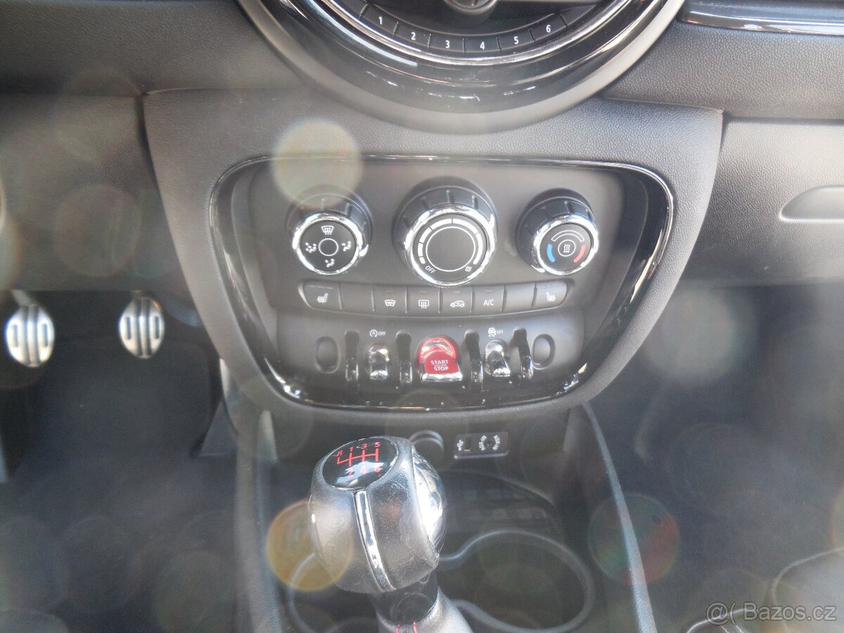 Prodám Mini Cooper Clubman 1.5,100kw,72tis.km - 10