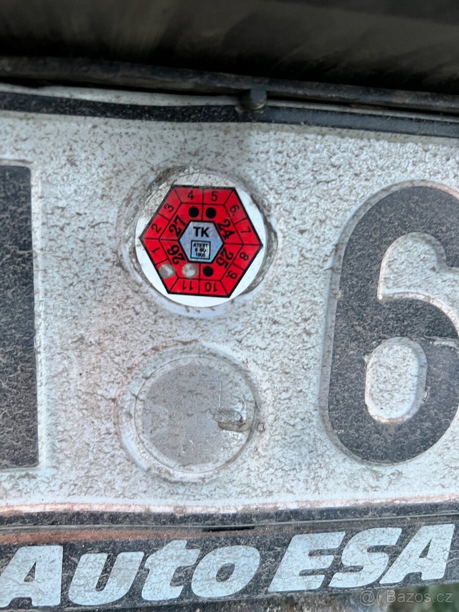 Nissan Terrano lI - 10