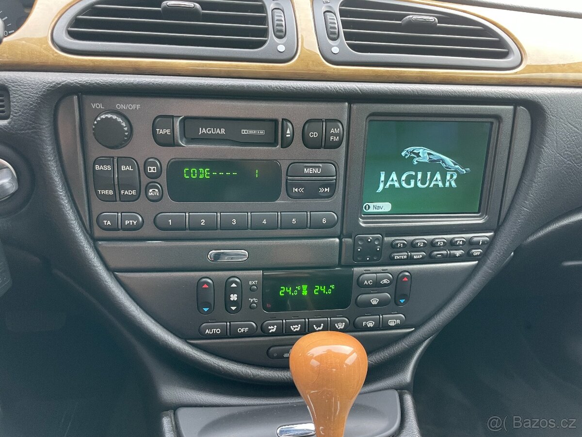 Jaguar S-type 2001 4.0L V8 203kw 93000Km - 10