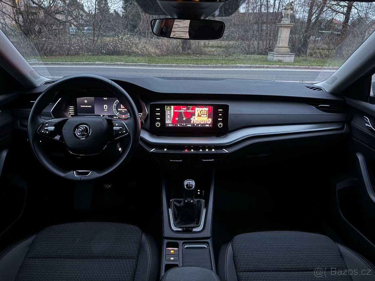 Škoda Octavia 1.5TSi 1.MAJ ČR NEBOUR. ZÁRUKA - 10
