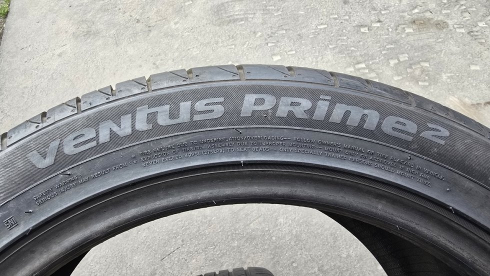Letní pneu 235/45/18 Hankook - 10