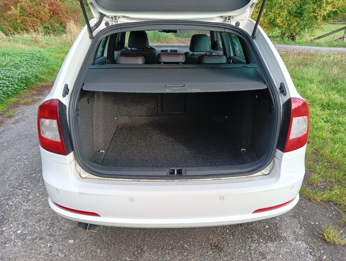 Škoda Octavia RS 2.0 TDI 125kw DSG Combi, Černá alcantara - 10