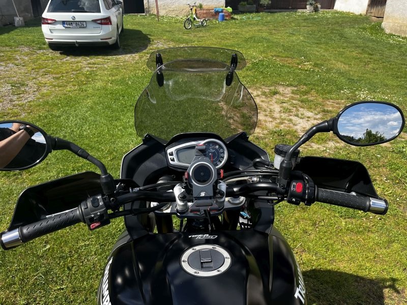 Prodám Triumph Tiger 1050 SE, r.v. 2012 - 10