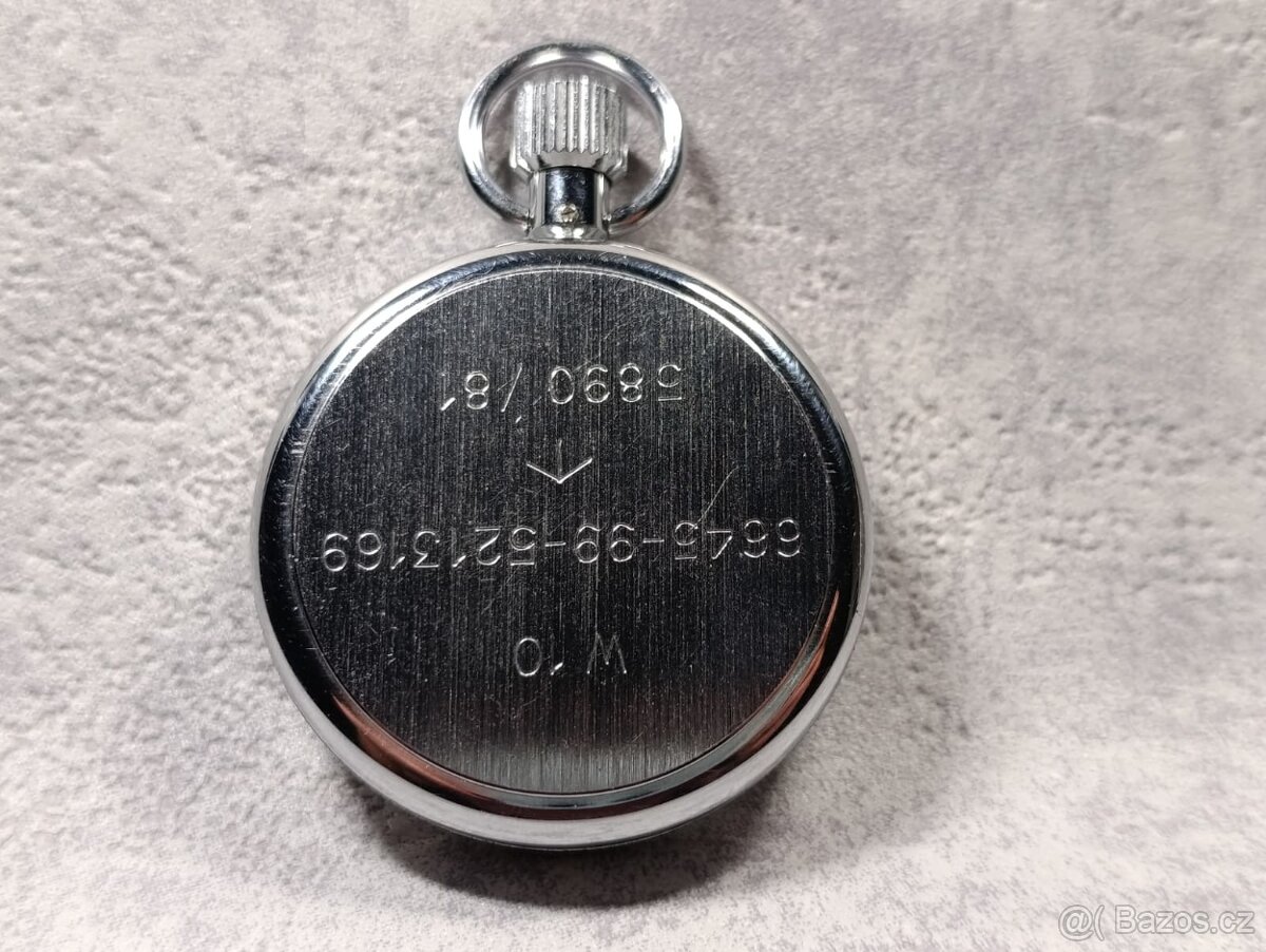 Vojenské kapesní stopky CWC pro britskou armádu. - 10