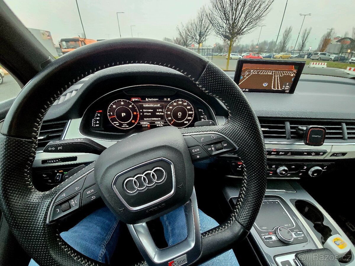 Audi Q7 - 10