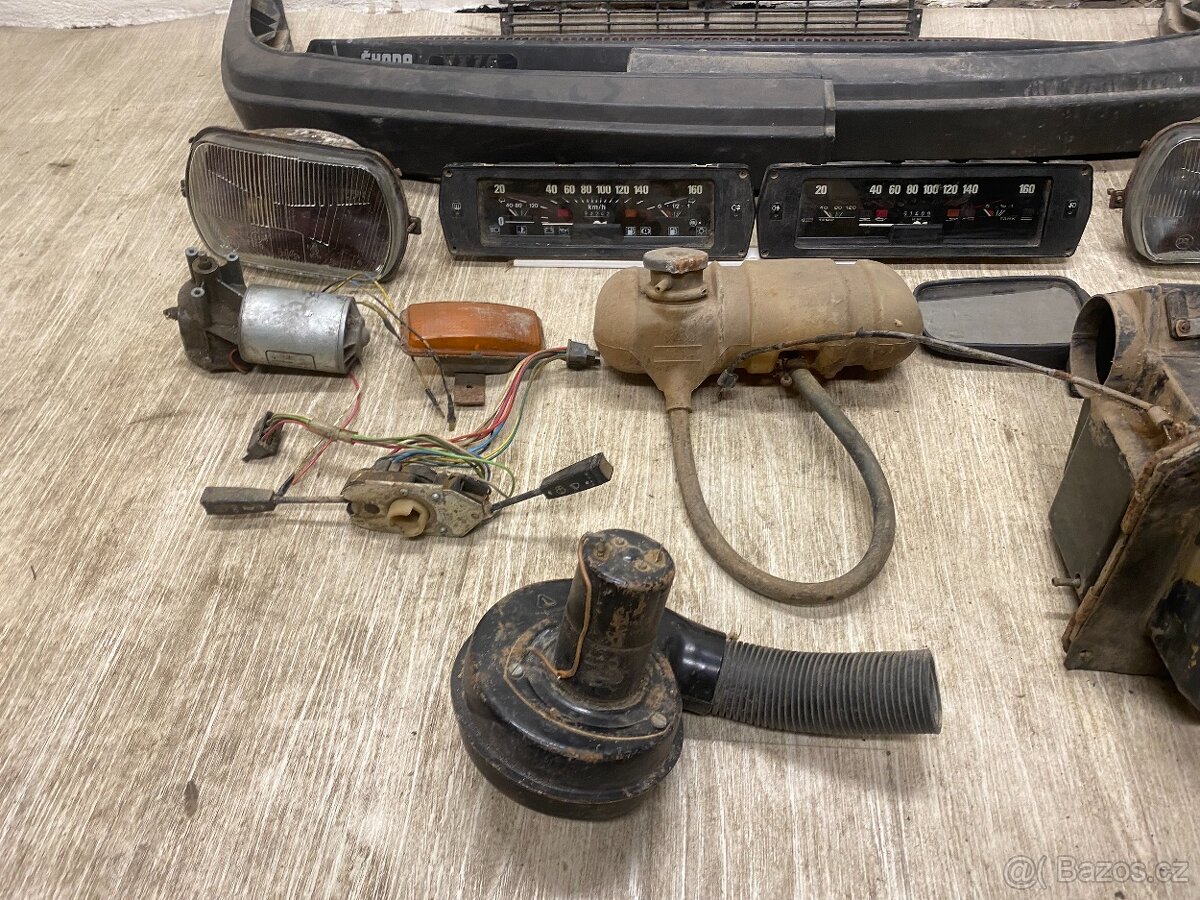 ŠKODA 105, 120 1976-1989 - SOUBOR NÁHRADNÍCH DÍLŮ - 10