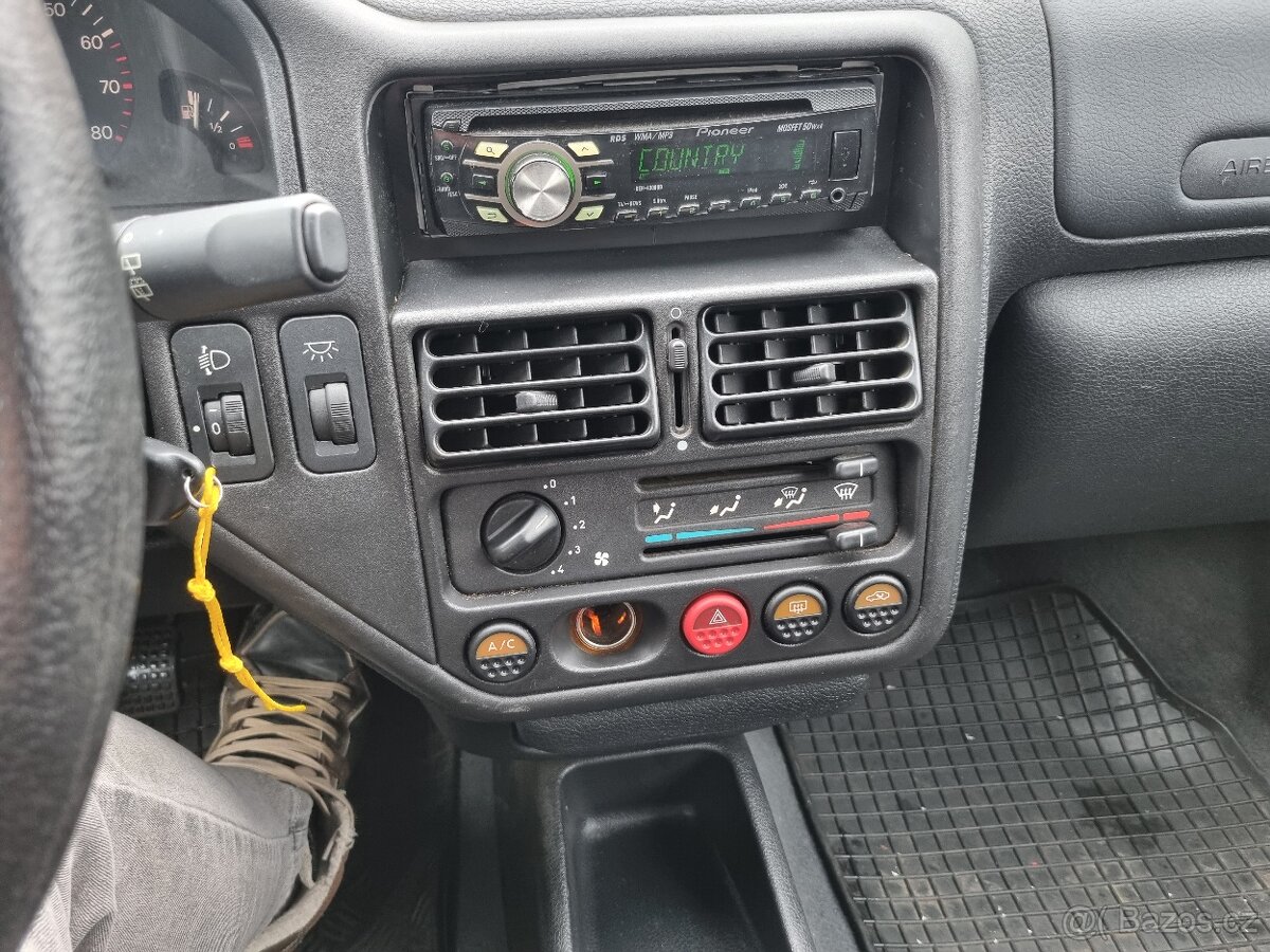 Peugeot 106 1.2 r.v. 98 - 10