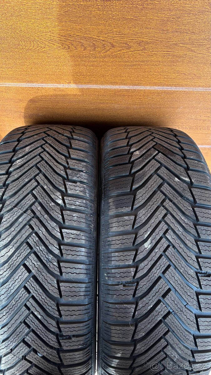 ALU KOLA Škoda R17 5X112 ZIMNÍ PNEU 225/50 R17 - 10