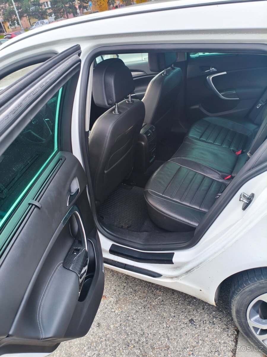 Opel Insignia automat LPG 4x4 - 10