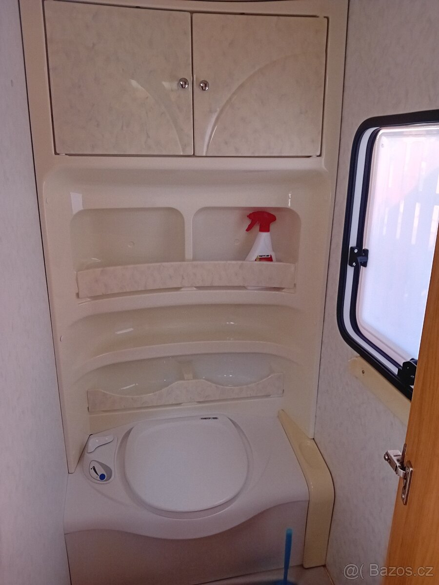 Hobby 495 UFE Excellent Easy r.v.11/2004 - 10