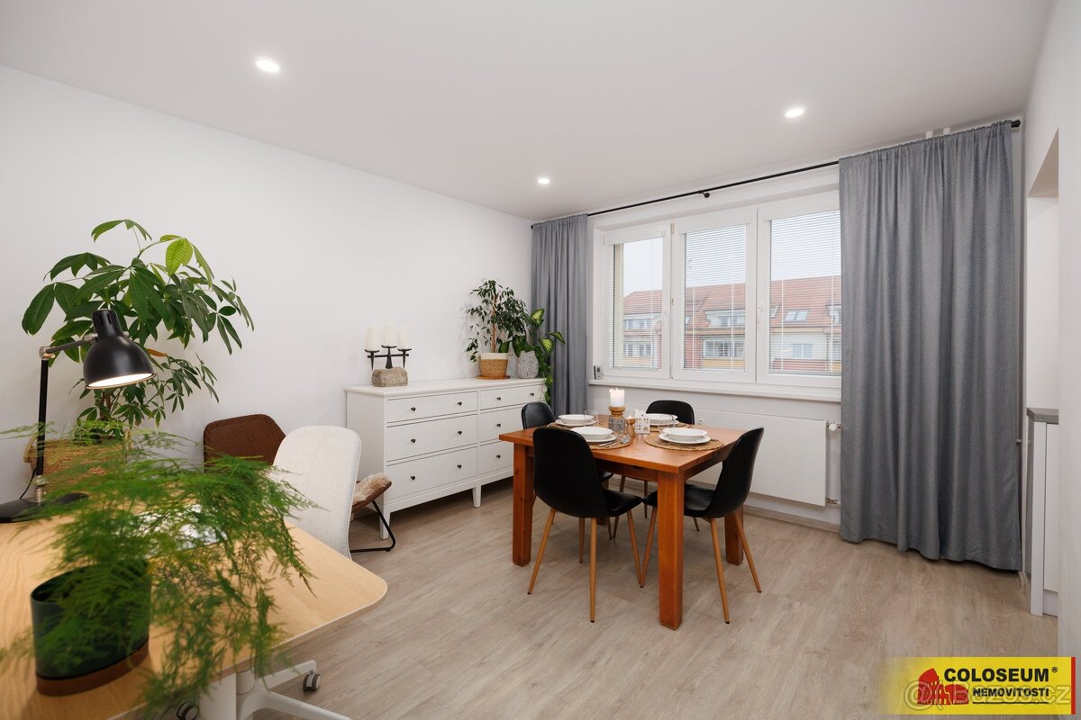 Hodonín - Lipová Alej - moderní byt 4+1, 90,7 m², po rozsáhl - 10