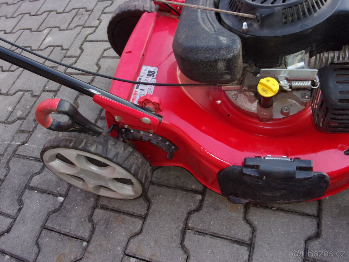 Benzínová sekačka s pojezdem - 10